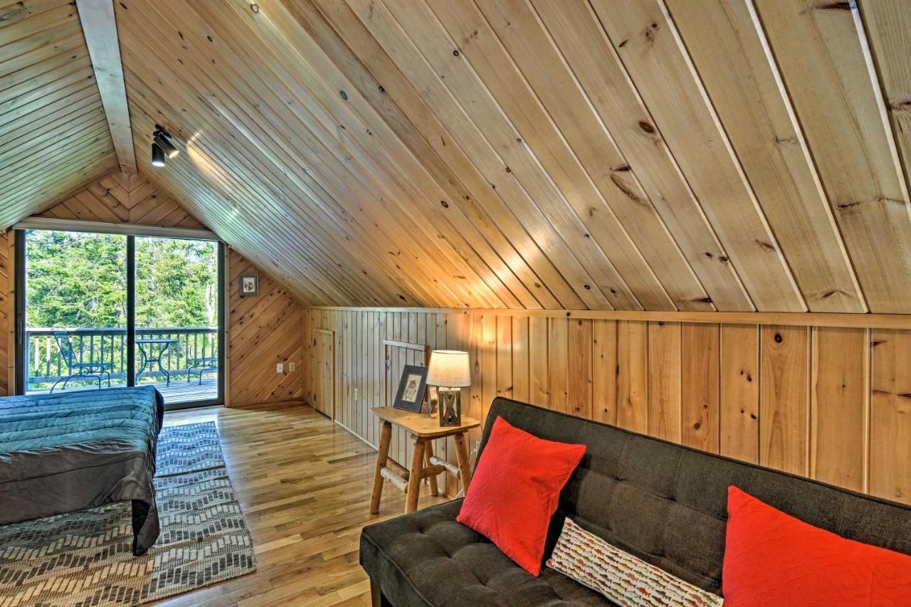 Riverfront Traverse City Cabin Fish, Kayak And Tube Exteriér fotografie